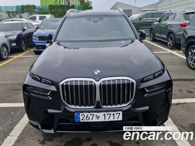 BMW X7 (G07)