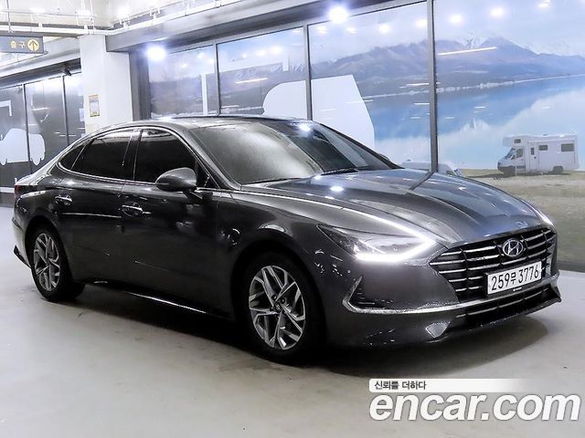 Hyundai Sonata (DN8)