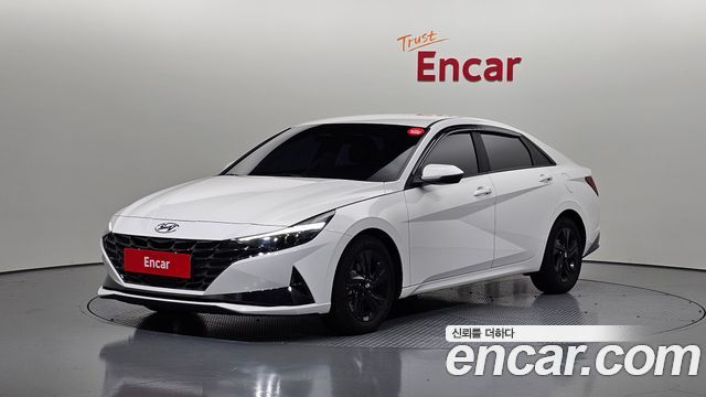 Hyundai Avante Hybrid (CN7)