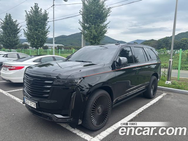 Cadillac Escalade 5th Gen