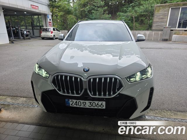 BMW X6 (G06)