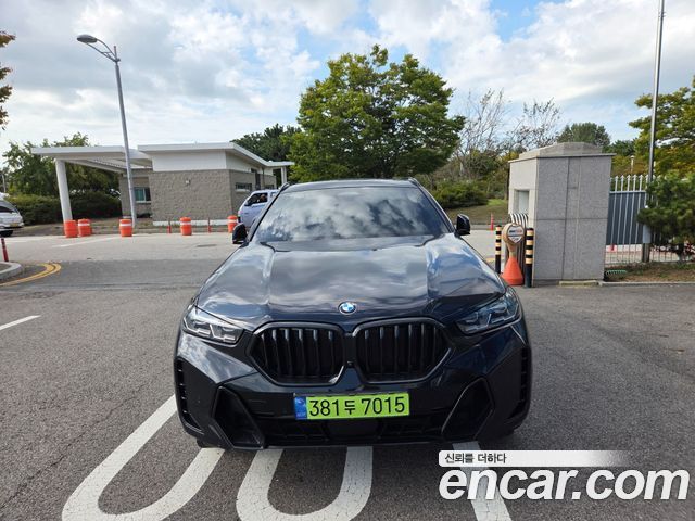 BMW X6 (G06)