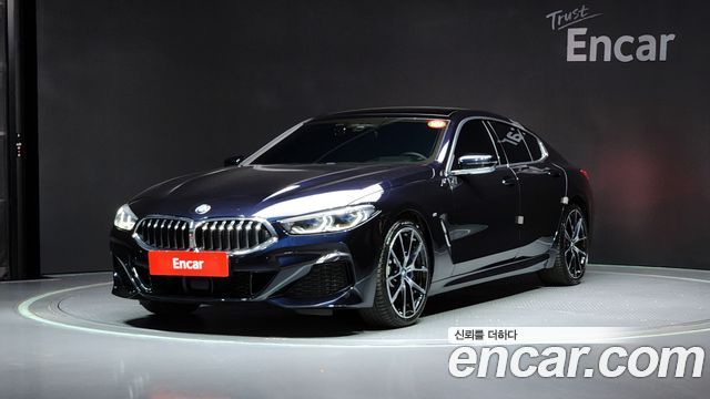 BMW 8 Series (G15)