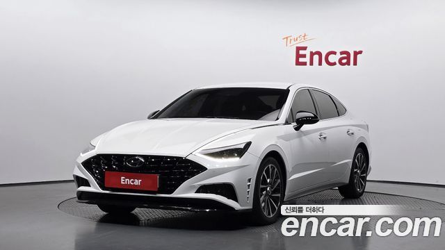 Hyundai Sonata (DN8)