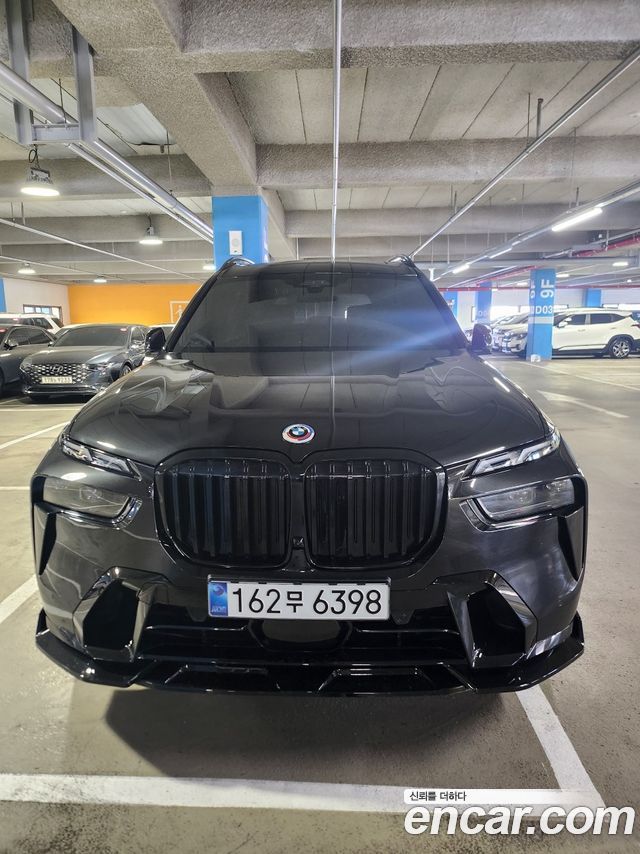 BMW X7 (G07)