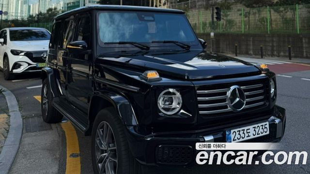 Mercedes-Benz G-Class W465