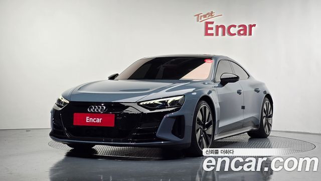 Audi e-tron GT