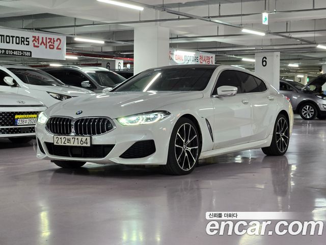 BMW 8 Series (G15)