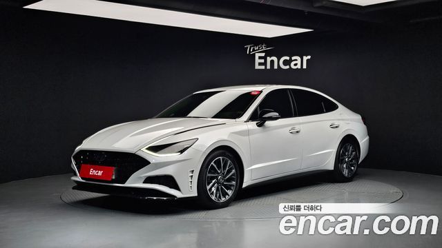 Hyundai Sonata (DN8)