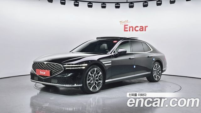 Genesis G90 (RS4)