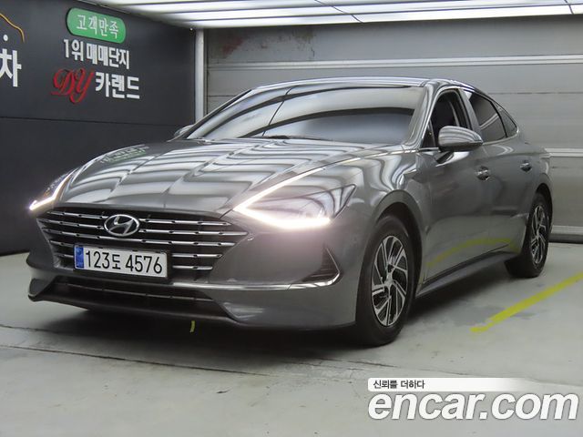 Hyundai Sonata Hybrid (DN8)