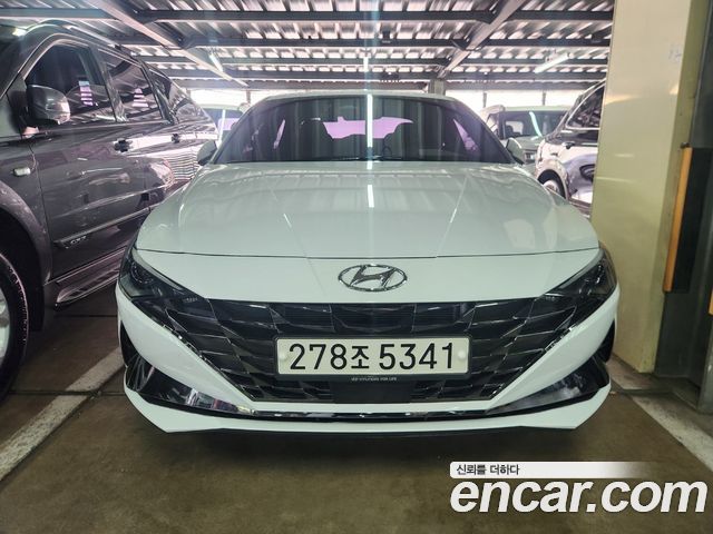 Hyundai Avante Hybrid (CN7)