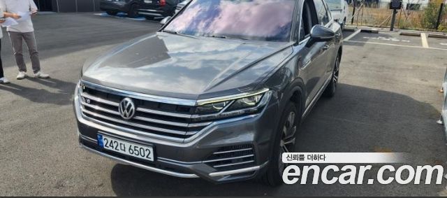 Volkswagen Touareg 3rd Gen