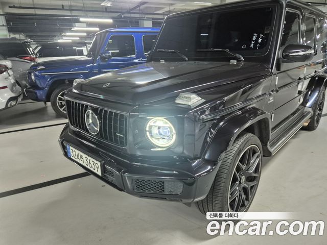 Mercedes-Benz G-Class W463b