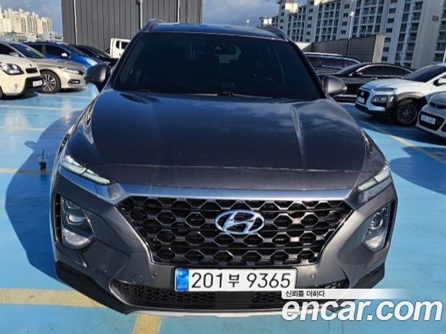 Hyundai Santa Fe TM