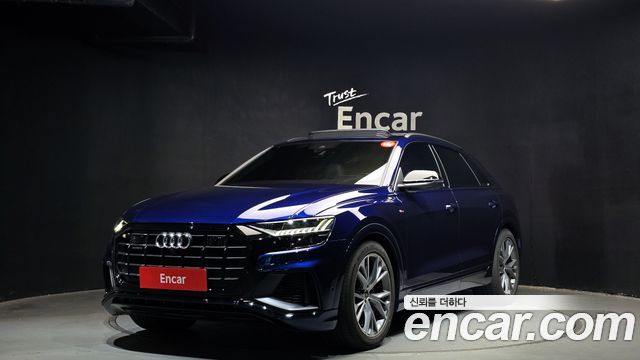 Audi Q8 (4M)