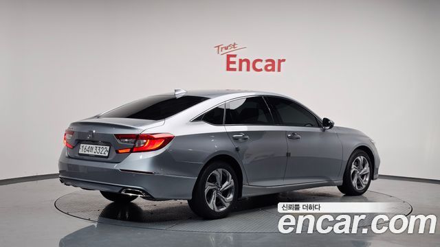 Honda Accord 10th Gen