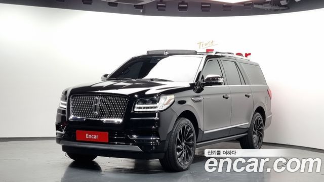 Lincoln Navigator 4th Gen