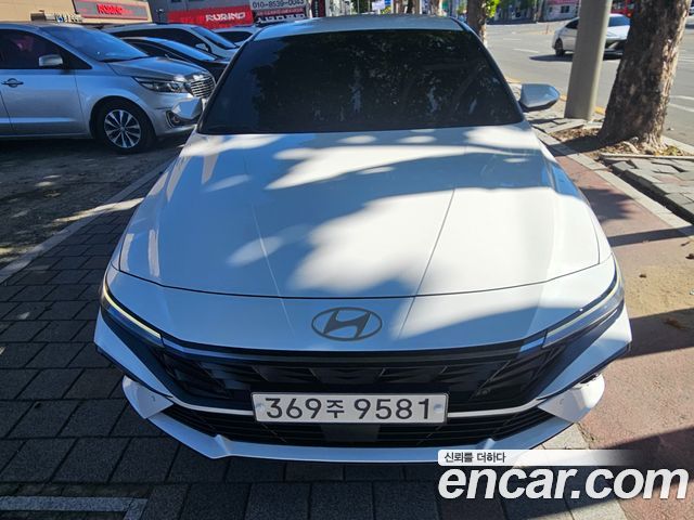 Hyundai The New Avante (CN7)