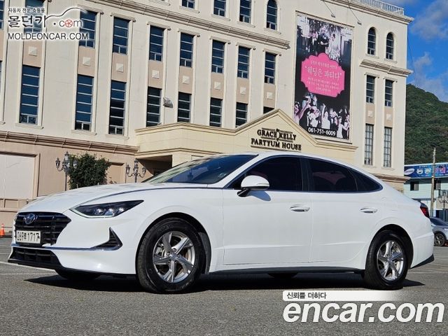 Hyundai Sonata (DN8)