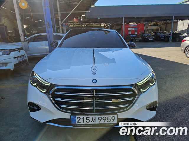 Mercedes-Benz E-Class W214