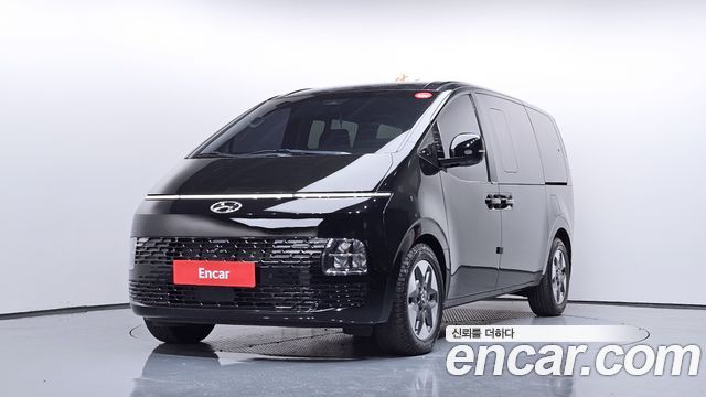 Hyundai Staria