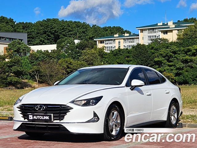 Hyundai Sonata (DN8)