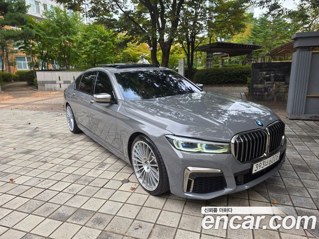 BMW 7 Series (G11)