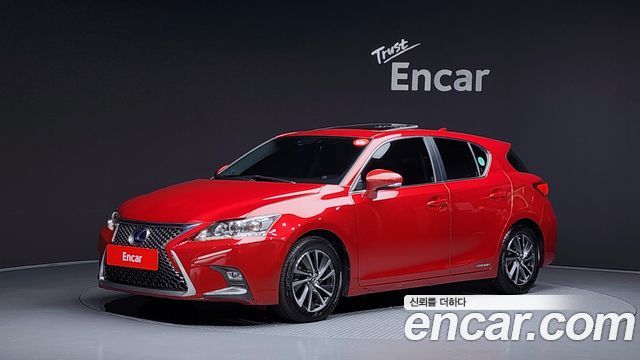 Lexus CT200h