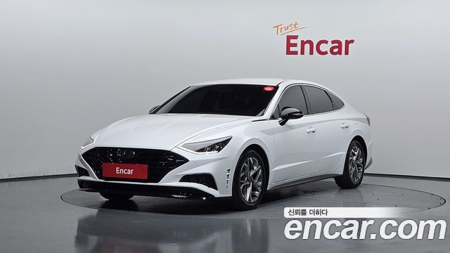 Hyundai Sonata (DN8)