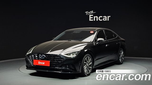 Hyundai Sonata (DN8)