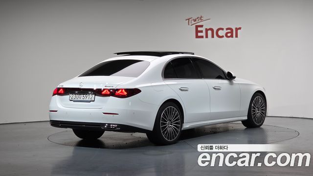 Mercedes-Benz E-Class W214