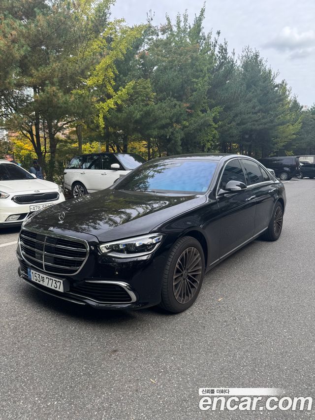 Mercedes-Benz S-Class W223