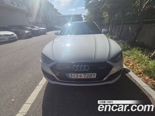 Audi A7 (4K)