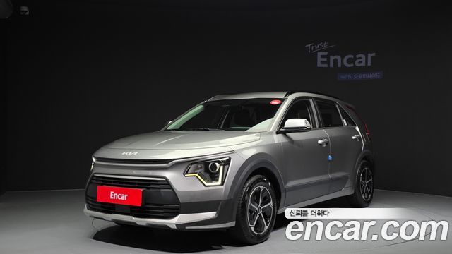 Kia The all new Niro