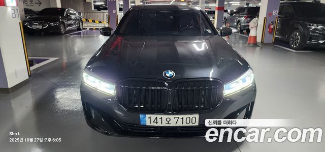 BMW 7 Series (G11)