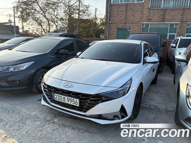 Hyundai Avante Hybrid (CN7)