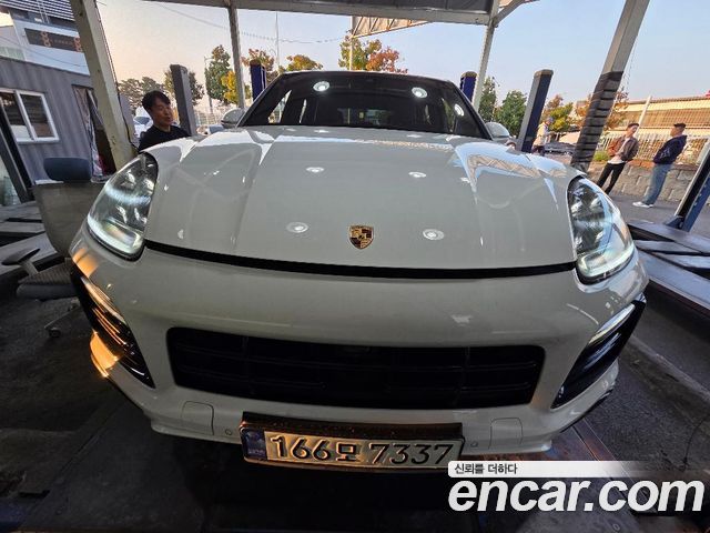 Porsche Cayenne (PO536)