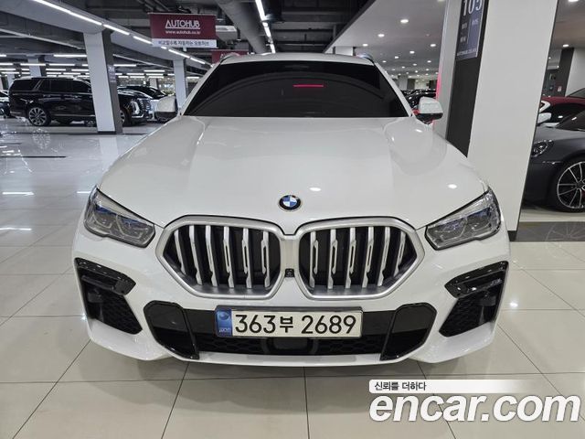 BMW X6 (G06)