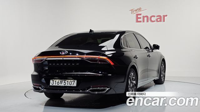 Hyundai The New Grandeur IG Hybrid