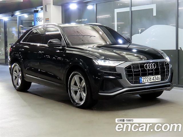 Audi Q8 (4M)