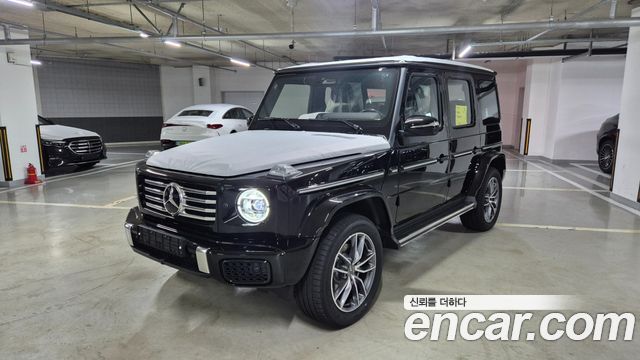 Mercedes-Benz G-Class W465