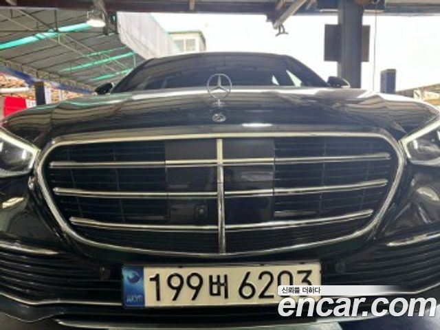 Mercedes-Benz S-Class W223