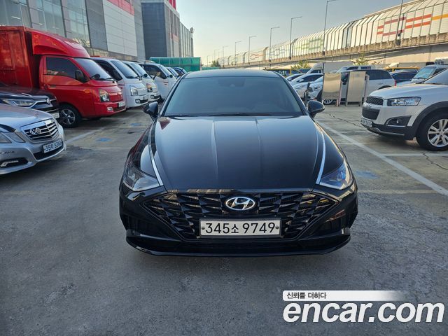 Hyundai Sonata (DN8)