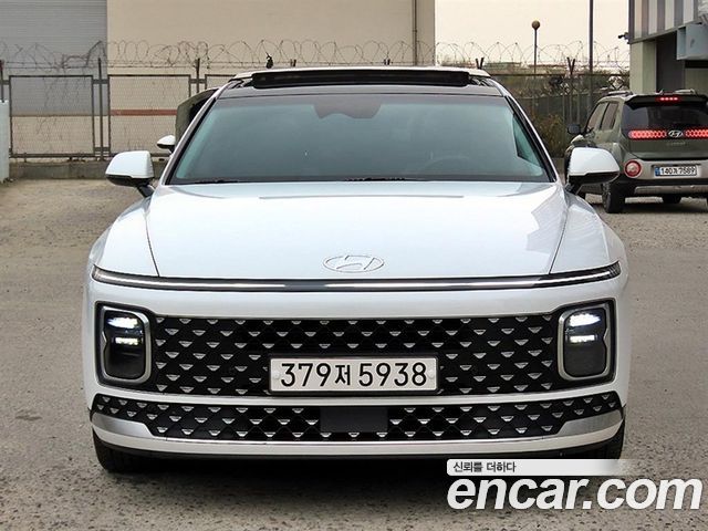 Hyundai Grandeur (GN7)