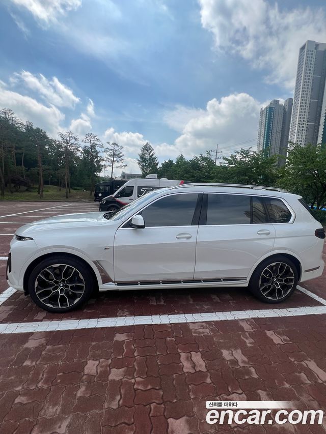 BMW X7 (G07)