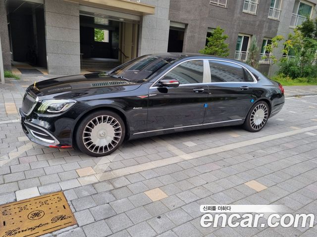 Mercedes-Benz S-Class W222