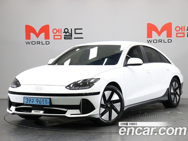 Hyundai Ionic 6