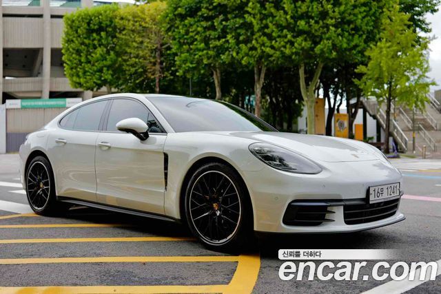 Porsche Panamera (971)