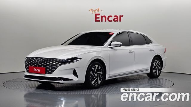 Hyundai The New Grandeur IG Hybrid